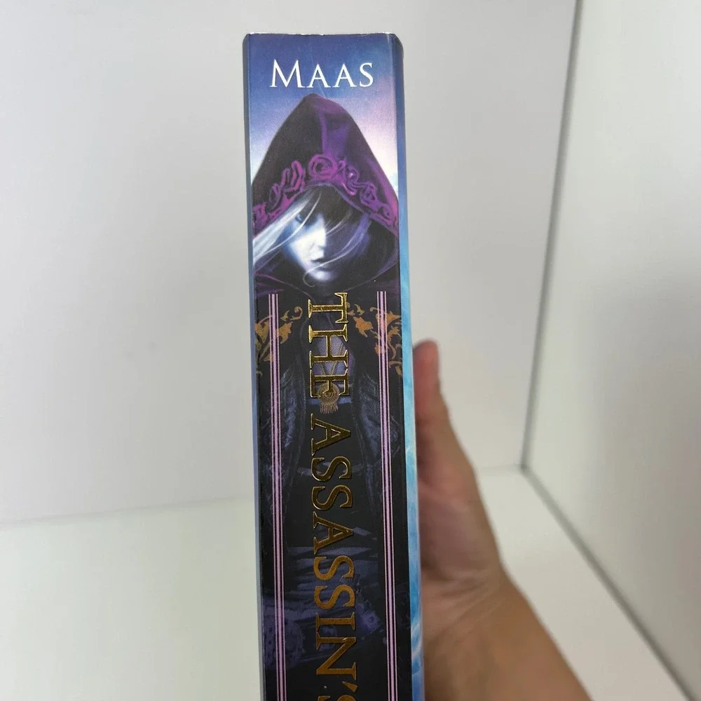 The Assassin's Blade Paperback by Sarah J. Maas Throne of Glass